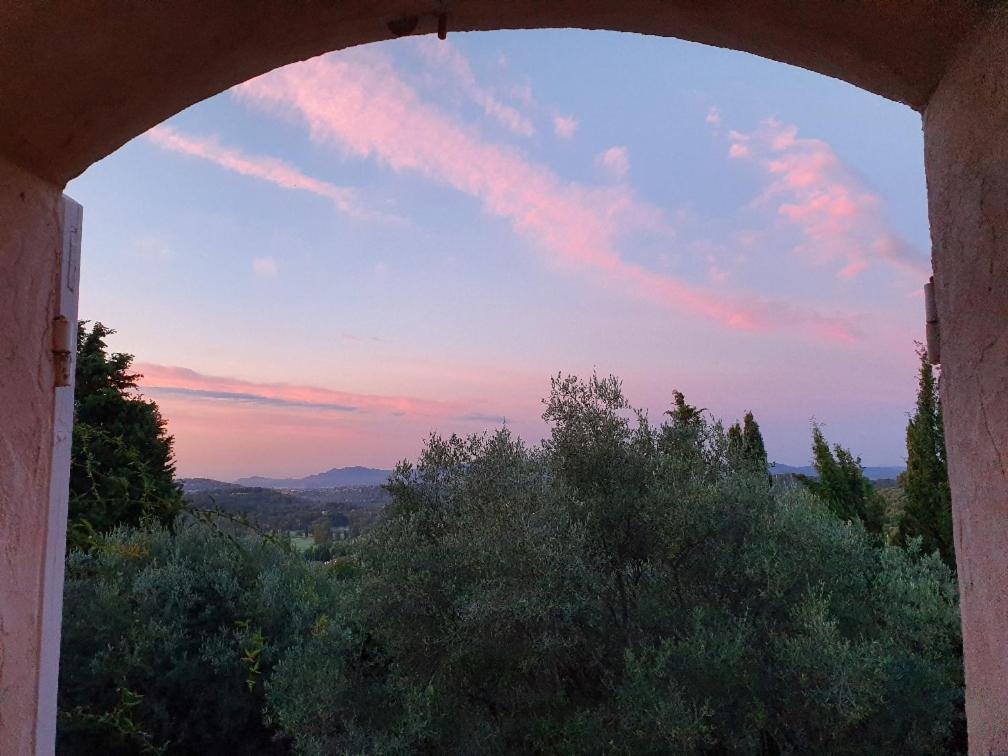 Apartment Picasso In Large Park With Heated Pool Châteauneuf-Grasse Kültér fotó